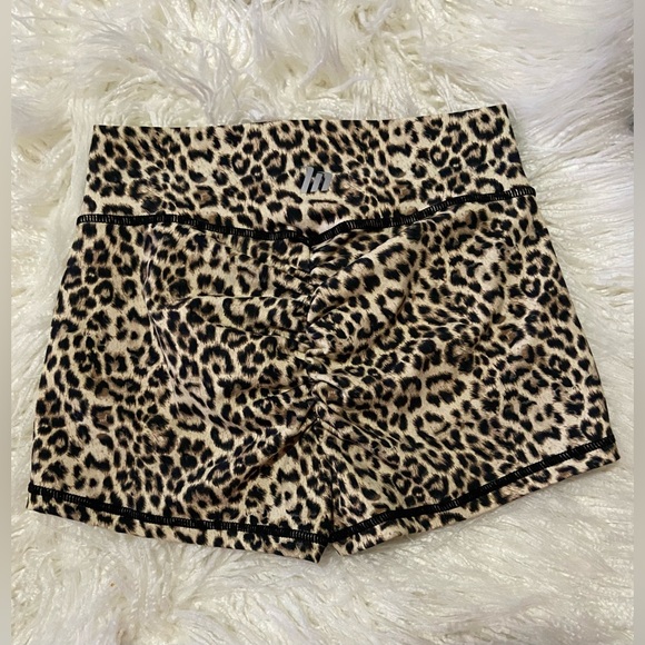 Musclenation Scrunchy Butt - Picture 2 of 4